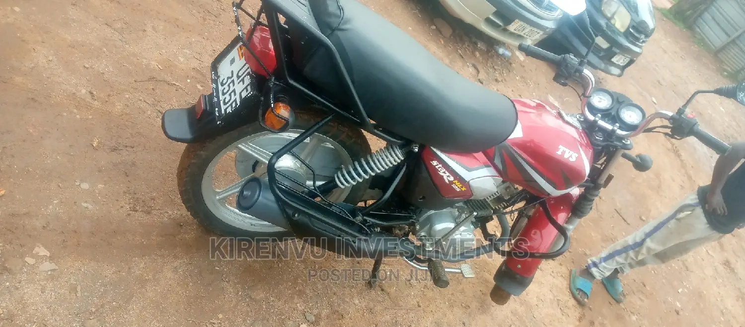 TVS HLX 125 2017 Red