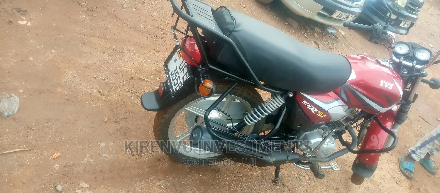 TVS HLX 125 2017 Red