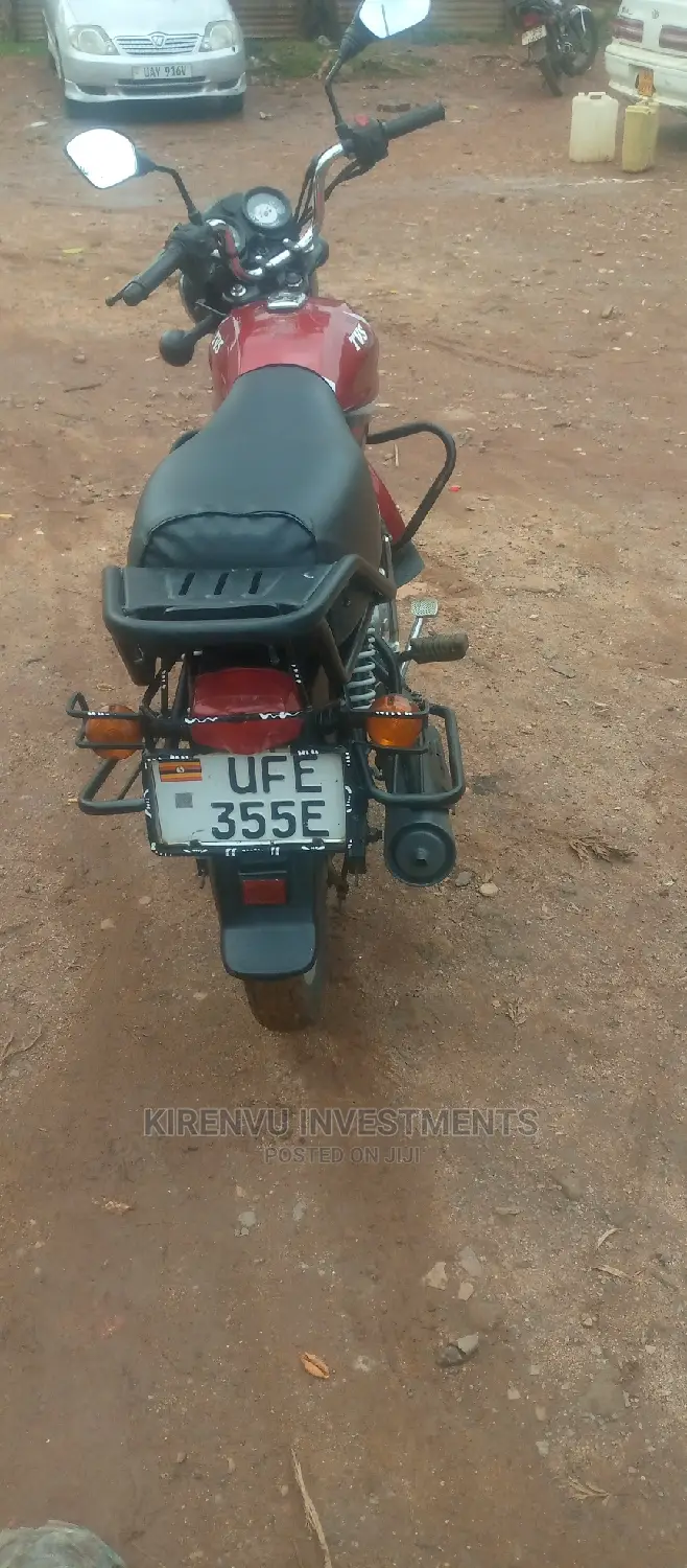 TVS HLX 125 2017 Red