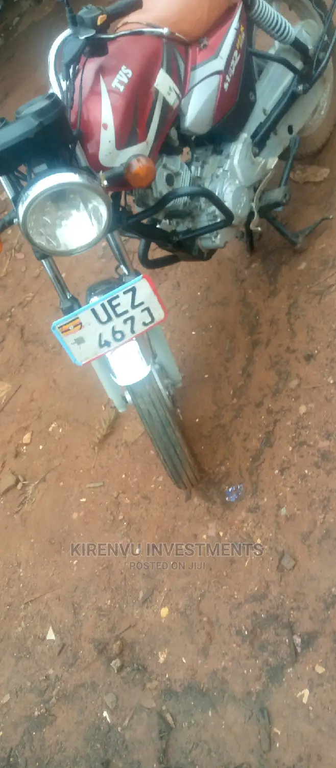 TVS HLX 125 2018 Red