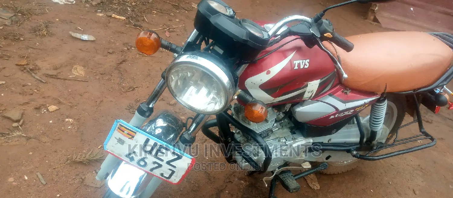 TVS HLX 125 2018 Red