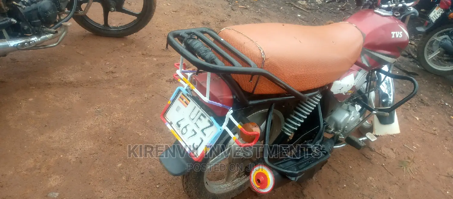 TVS HLX 125 2018 Red