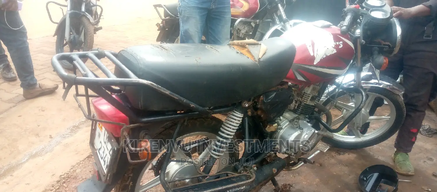 TVS HLX Plus ES 2016 Purple