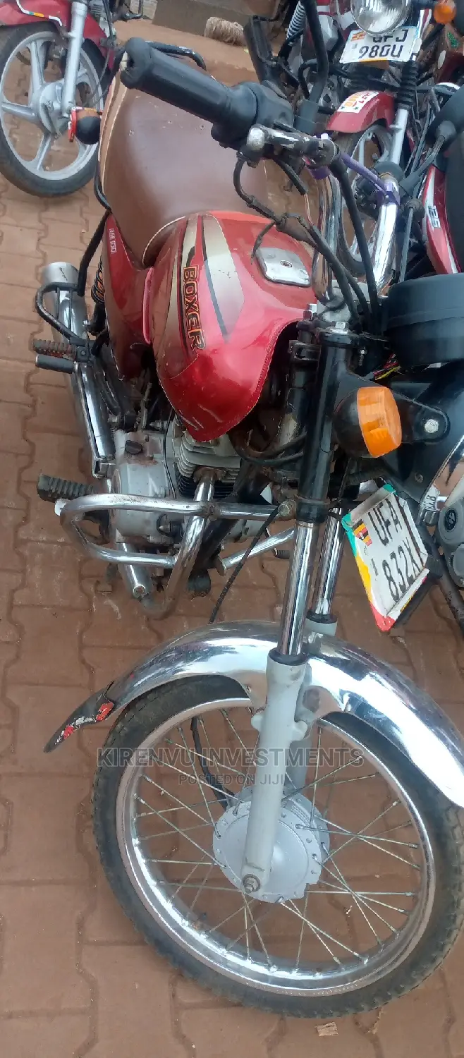 Bajaj Boxer 100 2017 Red