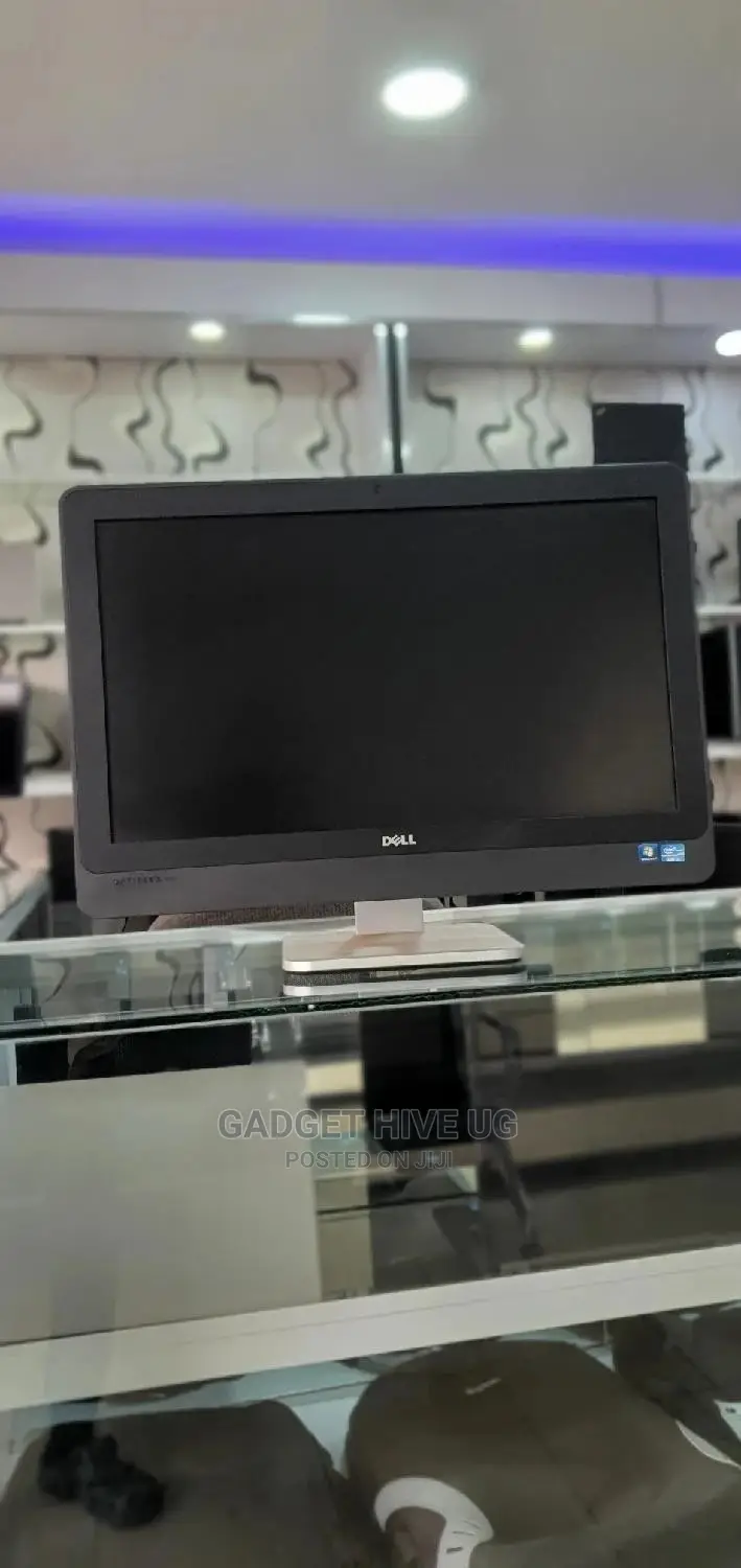 Desktop Computer Dell OptiPlex 5060 8GB Intel Core I5 HDD 500GB