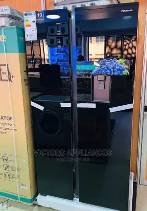Hisense 670 Litres Black Side by Side Refrigerator