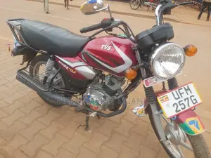 TVS HLX 125 2022 Red