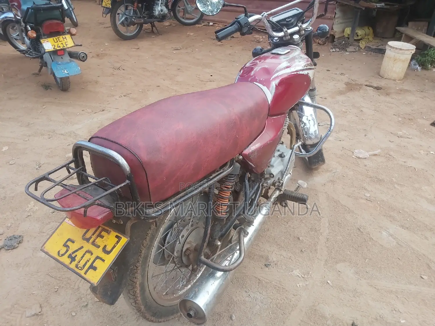 Bajaj Boxer 100 2017 Red