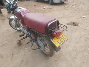 Bajaj Boxer 100 2017 Red