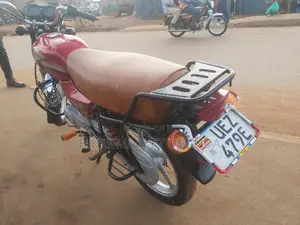 New Bajaj Boxer 100 2018 Red