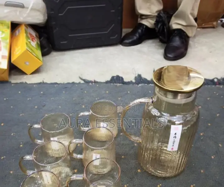 Glasses and Jar Set