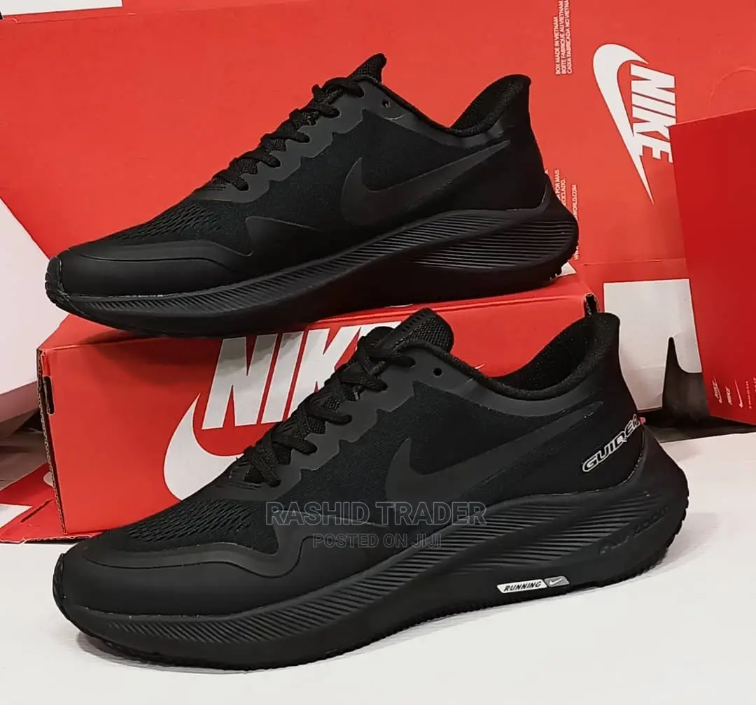 Nike Men's Sneakers