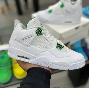 Air Jordan 4 Retro Gray