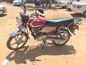 TVS HLX 125 2018 Red