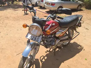 TVS HLX 125 2018 Red