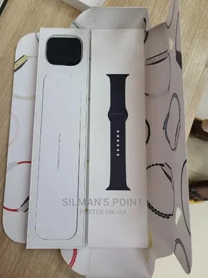 Broken Seal Apple Watch Series 8 45mm Midnight
