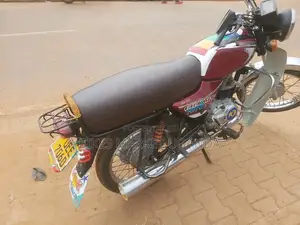 Bajaj Boxer 100 2017 Red
