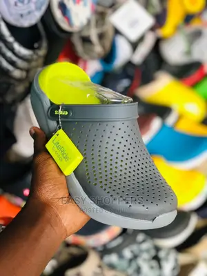 Lite Ride Crocs