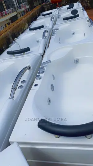Bathtub Jacuzzi
