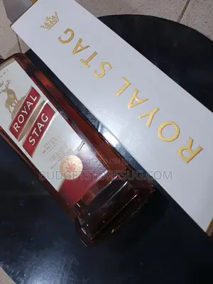 Royal Dulexe Stag Whisky 720ml