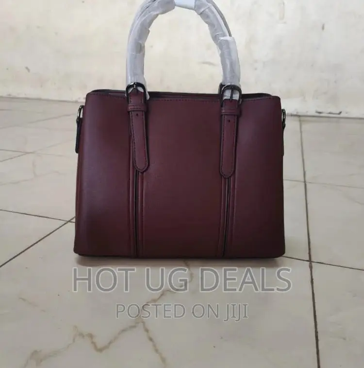 Ladies Classic Handbag - Maroon