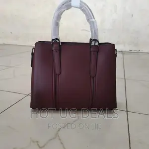 Ladies Classic Handbag - Maroon