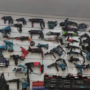 Capentary Machinery All Available