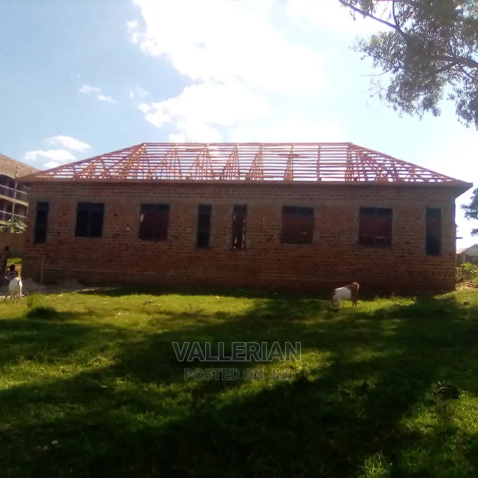 Roofing With Timber
