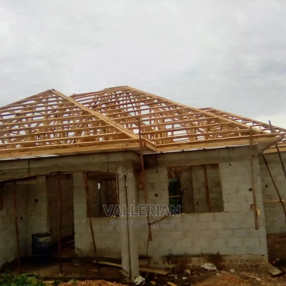 Roofing With Timber