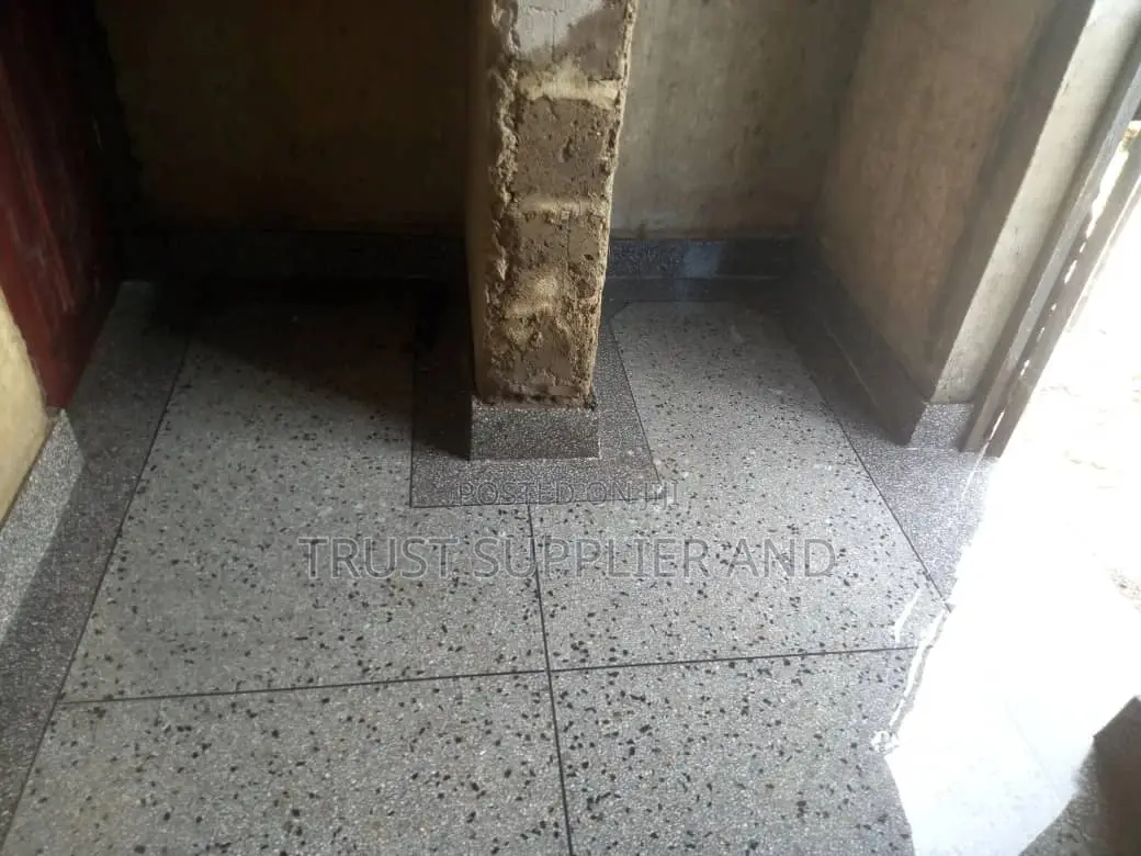 Terrazzo Grinding at Kiyindi