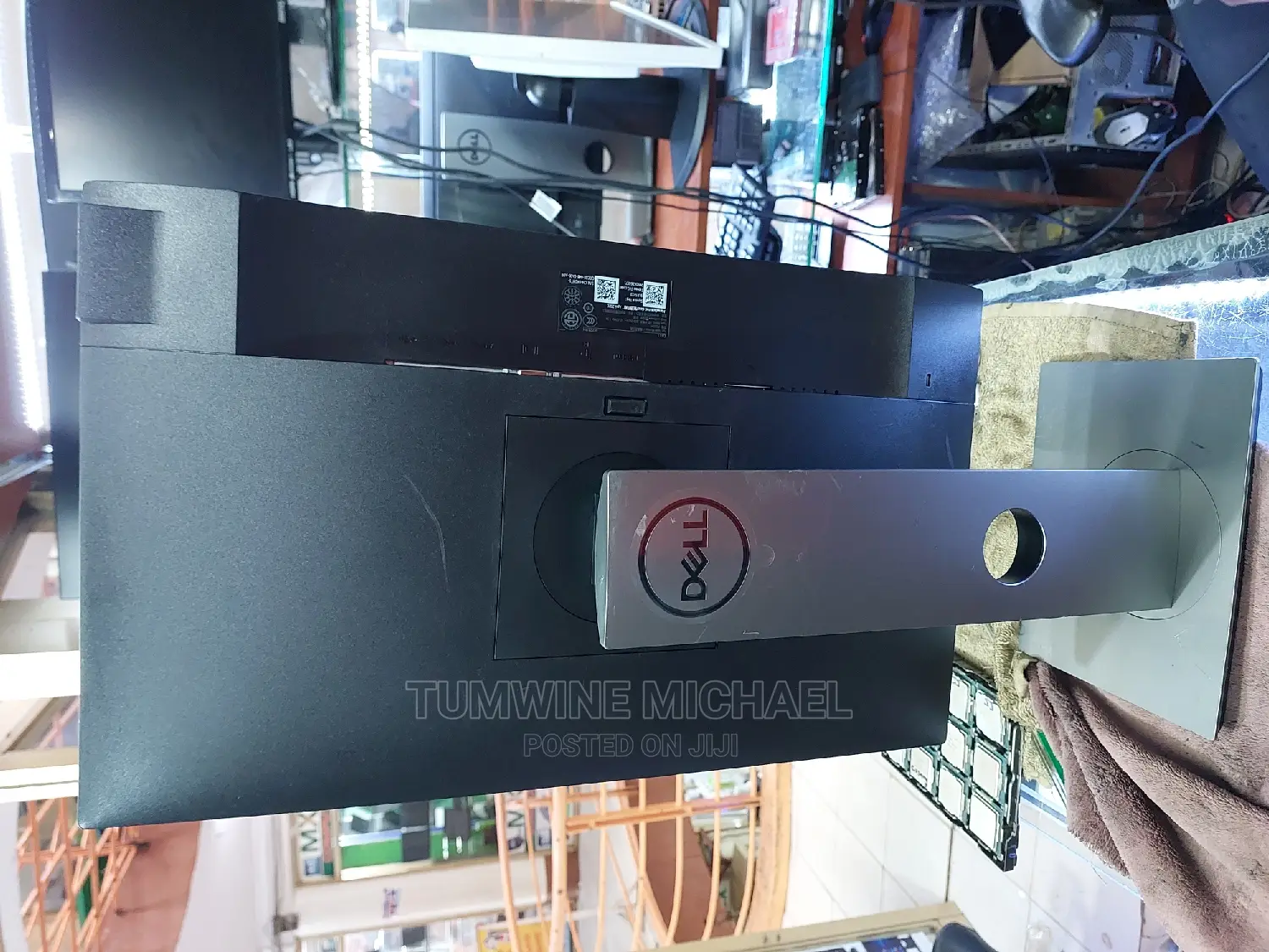 Bezeless Monitor 24 Inch Touchscreen