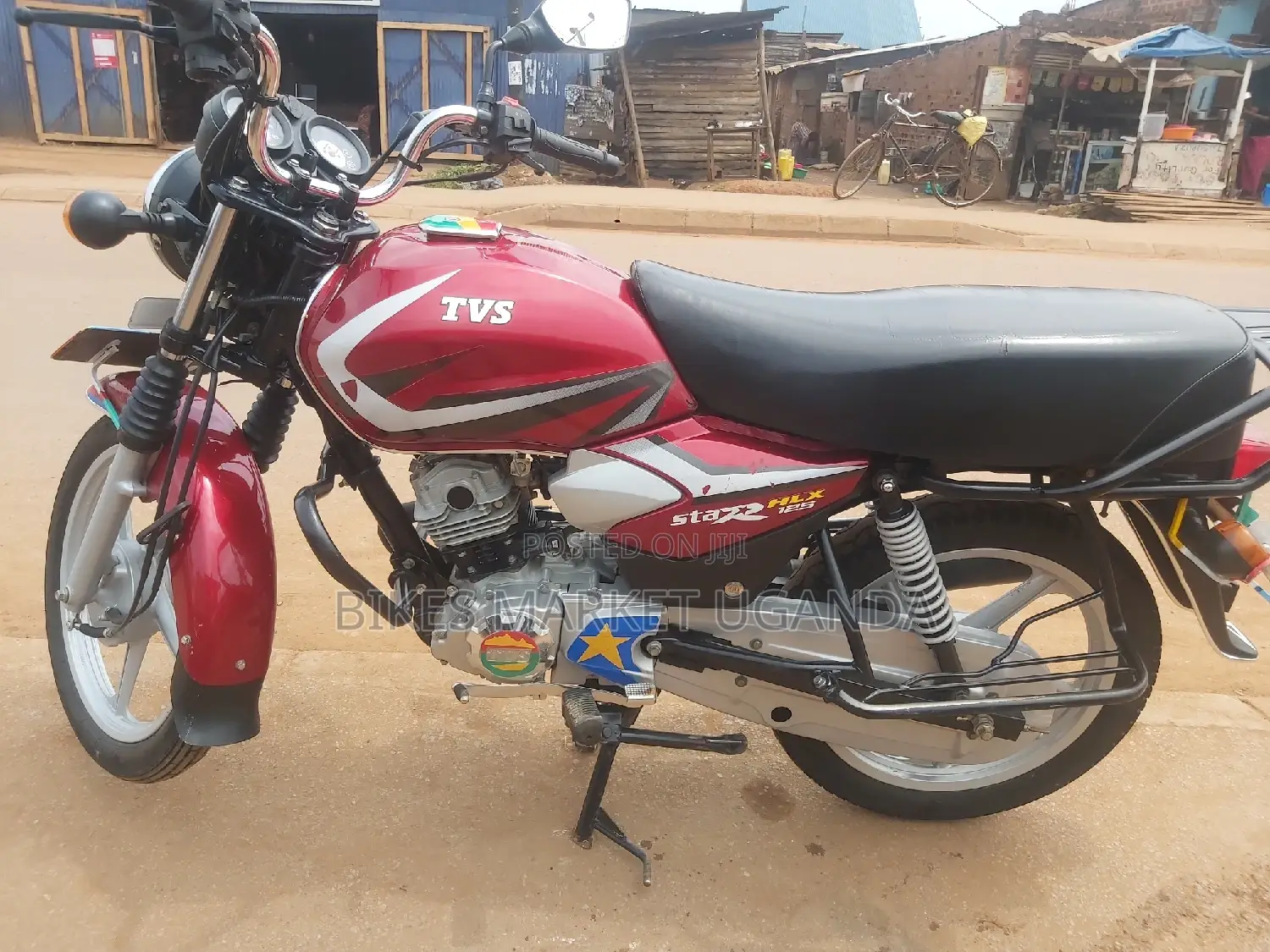 New TVS HLX 125 2023 Red