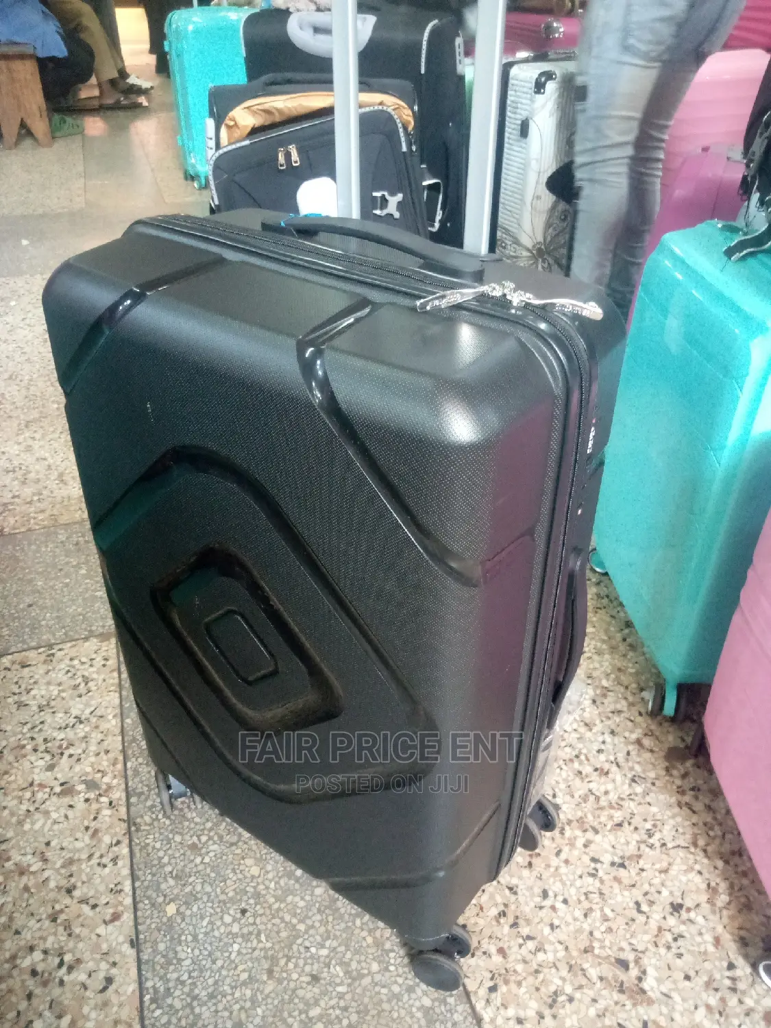 Original Rubber Plastic Suitcases. Large.( Black)