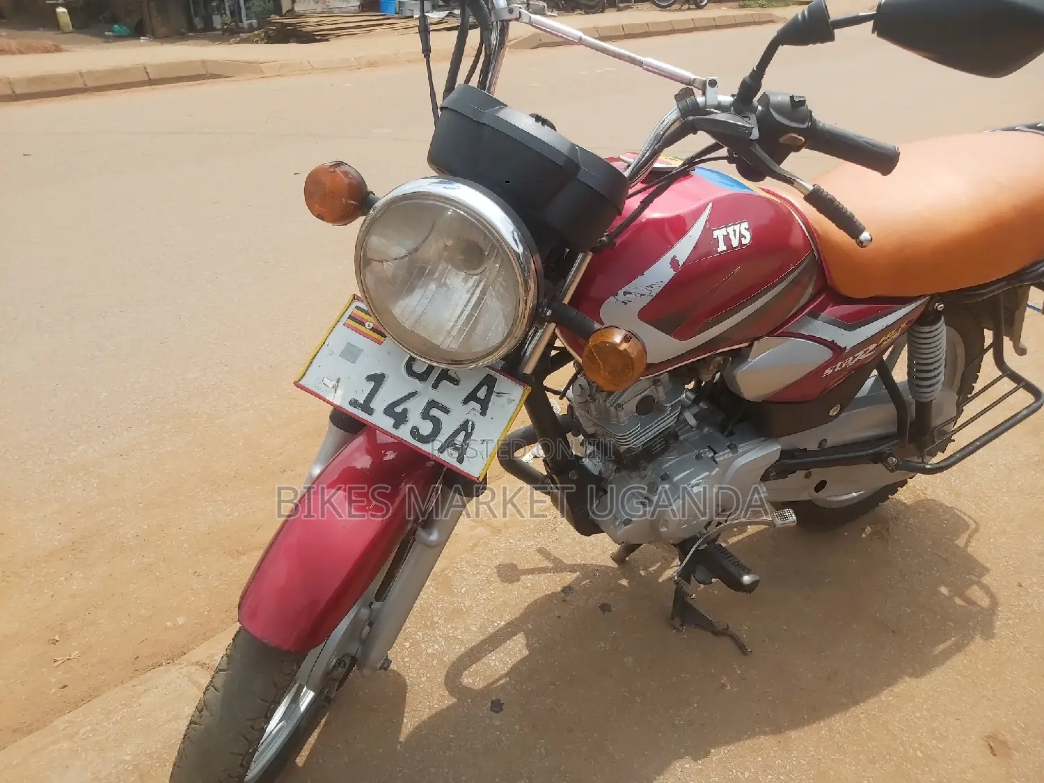 New TVS HLX 125 2019 Red
