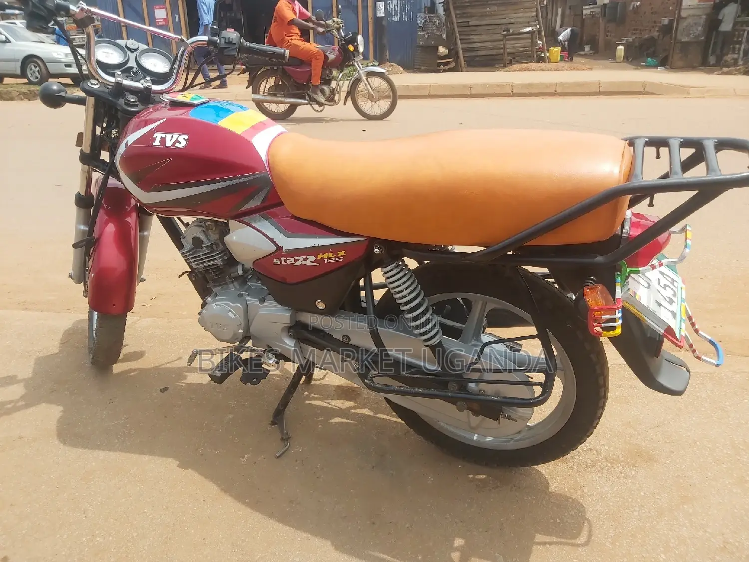 New TVS HLX 125 2019 Red