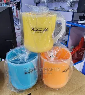 Plastic Cups