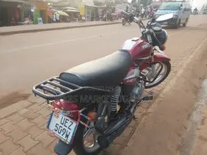 New TVS HLX 125 2018 Red