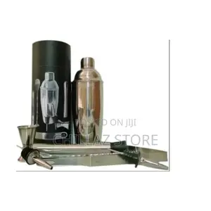 Cocktail Shaker Set 8pcs Bartender Drink Mixing Kit.