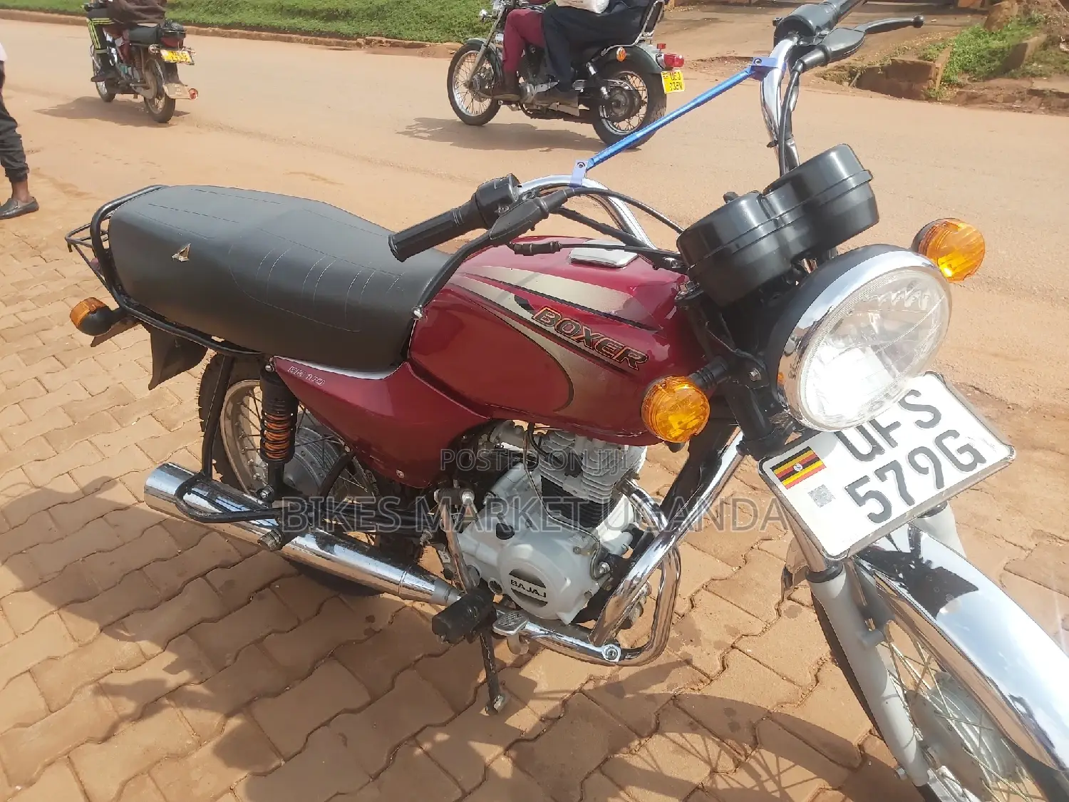 New Bajaj Boxer 100 2023 Red
