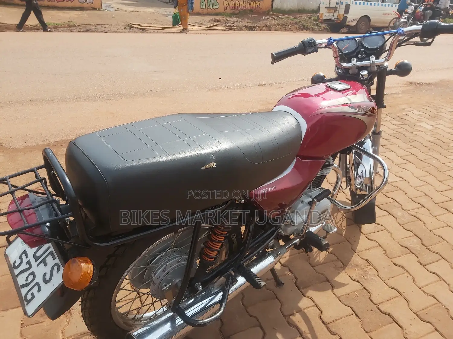 New Bajaj Boxer 100 2023 Red