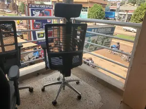 Headrest Office Chair 1