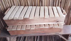 Xylophones(Amadinda) 12'