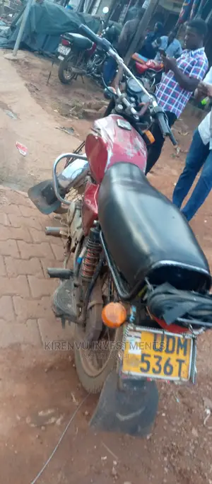 Bajaj Boxer 100 2015 Red