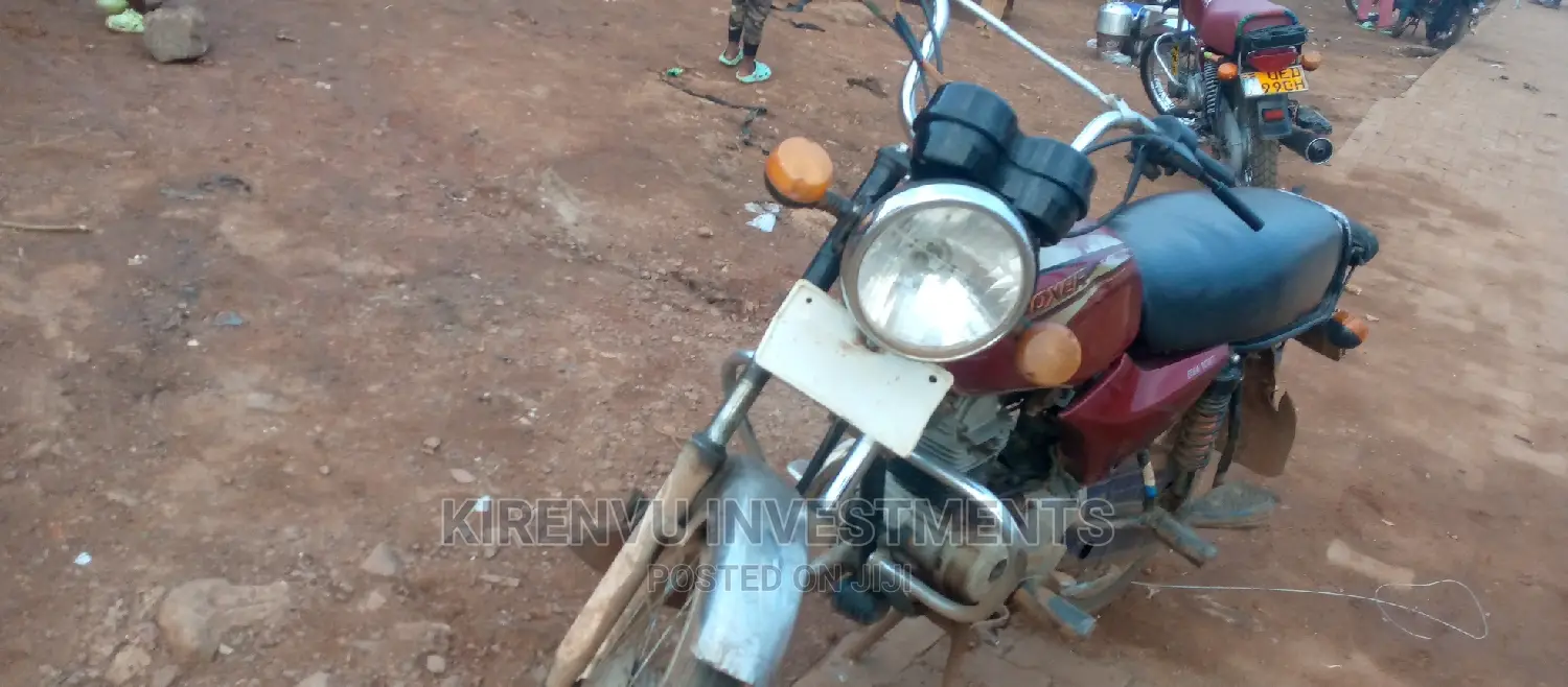 Bajaj Boxer 100 2015 Red