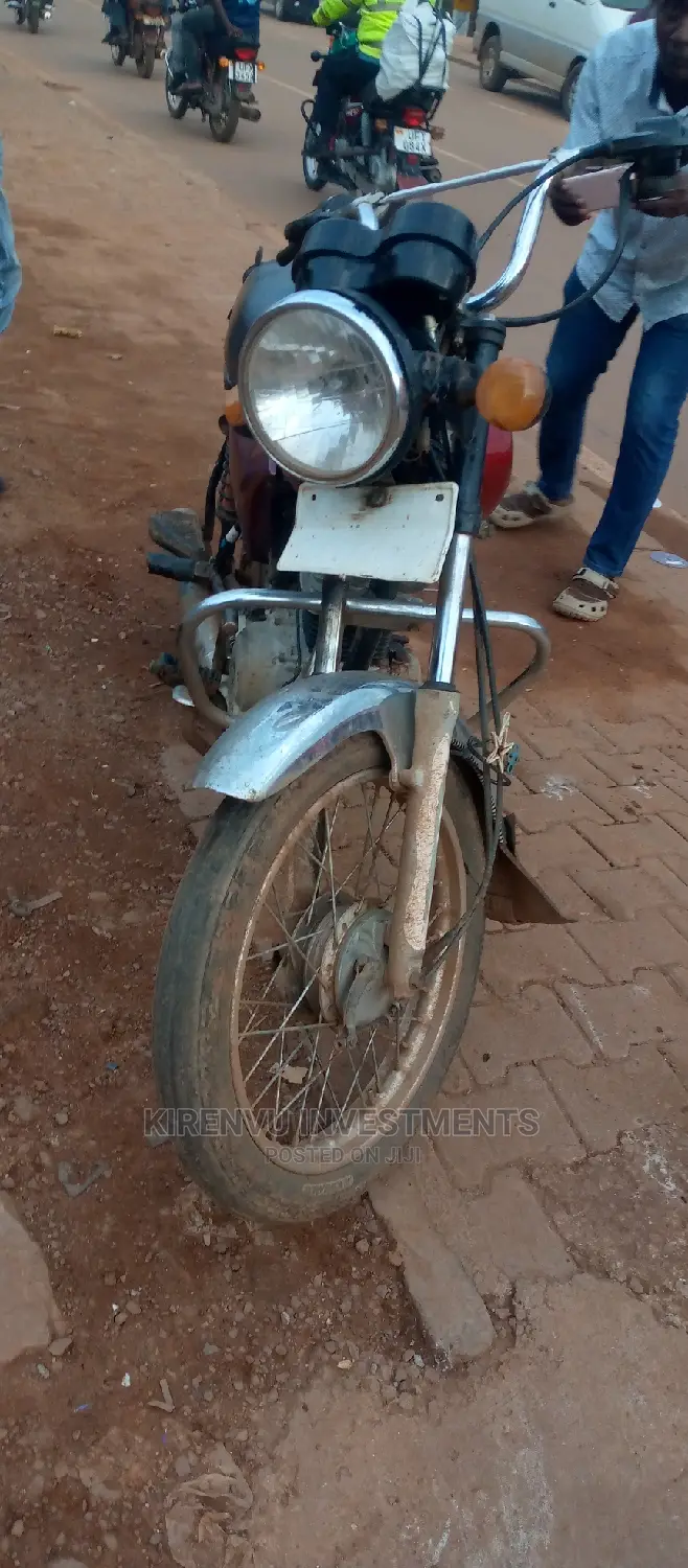 Bajaj Boxer 100 2015 Red