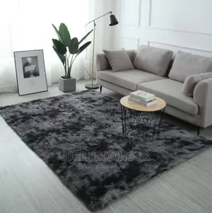 Stylish Fluffy Carpet