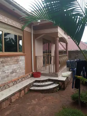 3bdrm Bungalow in Bulenga, Central Division for sale