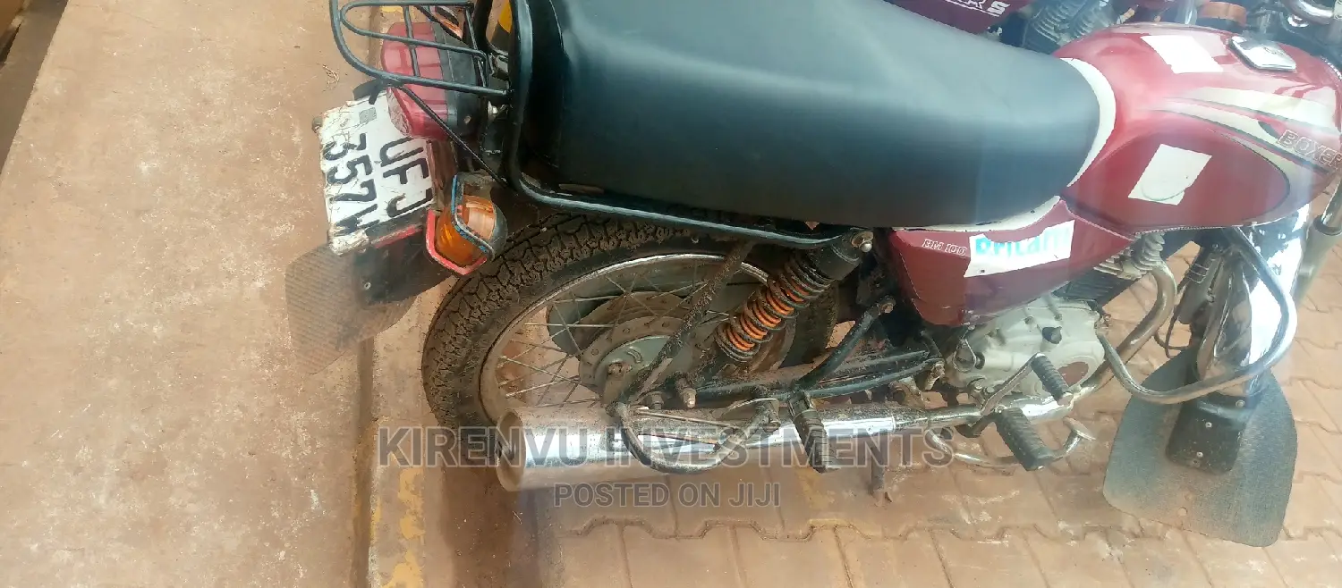 Bajaj Boxer 2018 Red