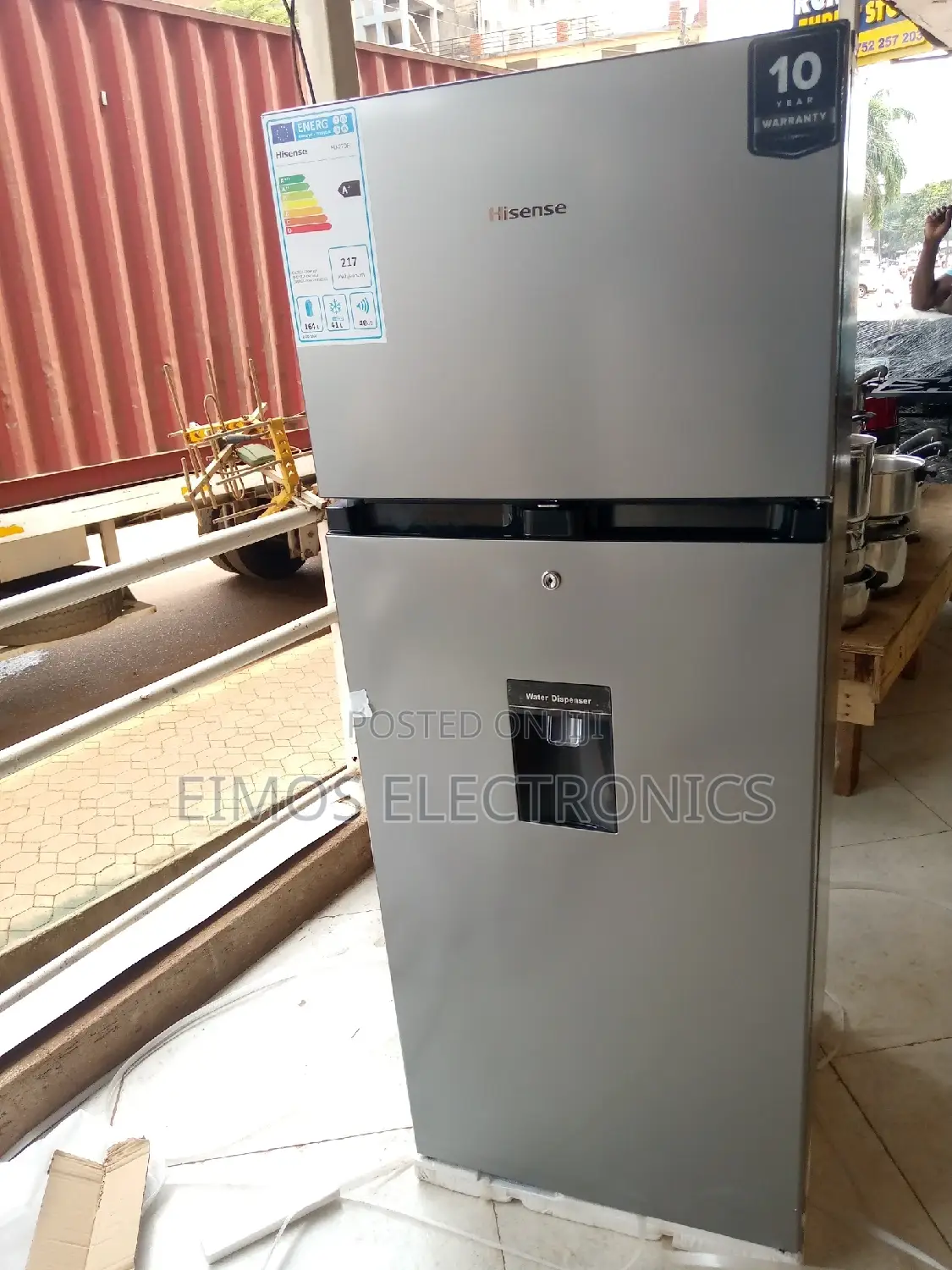 270 Litres Hisense Fridge With Despenser