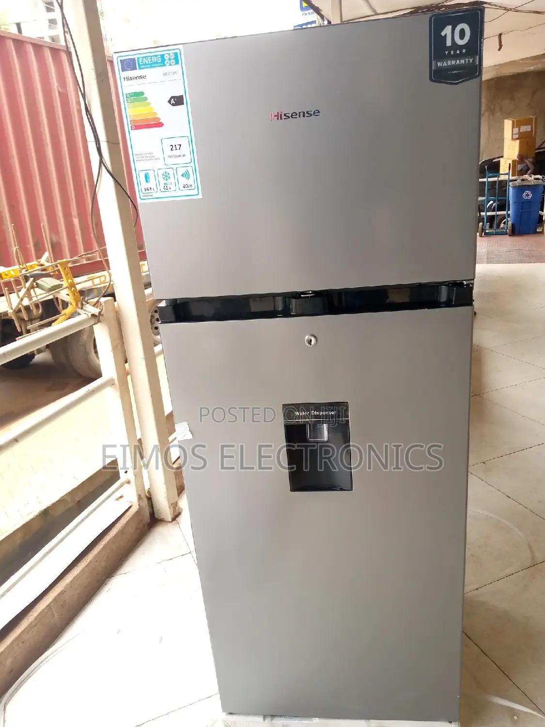 270 Litres Hisense Fridge With Despenser